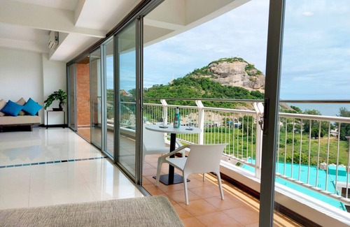 Khao Takiab Condo | Panoramic Sea View Condo, 90m2, Hua Hin คอนโด หัวหิน 1bed/2bath/kitchen