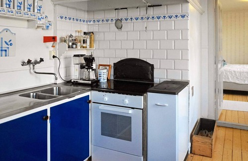 Skaerhamn House | Panoramic Sea Views in Skarhamn-By Traum