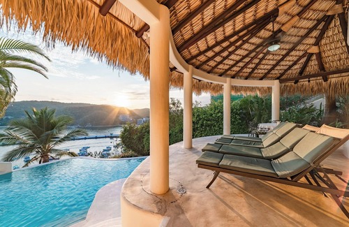 Santa Maria Huatulco Villa | Panoramic Sunset Villa