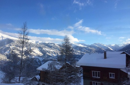 Tschiertschen Apartment | Panoramic view - Gallery * - Maisonette apartment *, 3 bedrooms, 2 bathrooms, 2 balconies.,