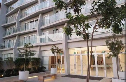 La Victoria Apartment | Panoramic view on the 30th floor