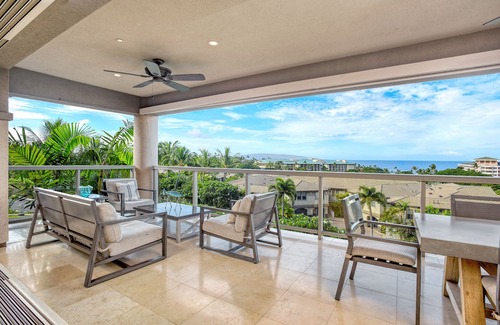 Wailea House | Panoramic Views - Fourth Row Ho'olei - One of a Kind 112-4