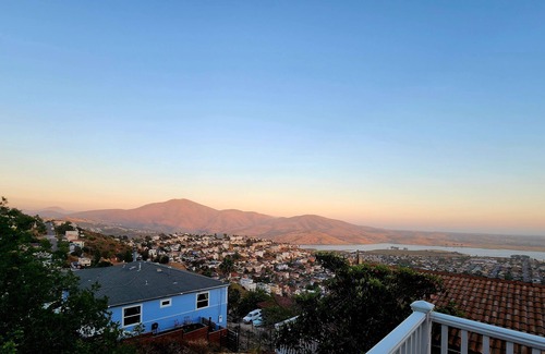 La Presa House | Panoramic views of San Diego. Private and Quiet