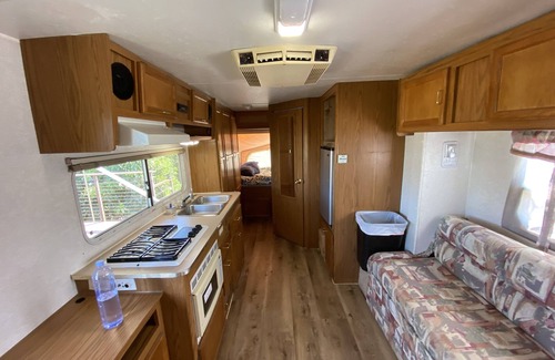 Fallbrook House | Panoramic Views of Vineyards & Santa Margarita River-Weekly & Monthly Discounts!