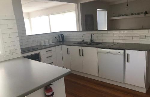 Bridport House | Panoramic Views on Walter