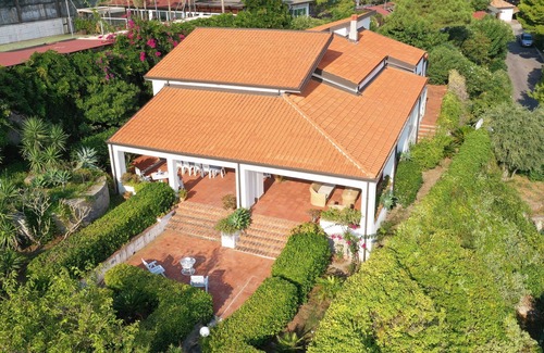 Gioiosa Marea Villa | PANORAMIC VILLA ON THE SEA WITH POOL