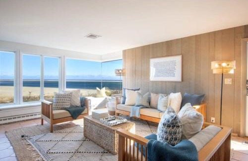 Chatham House | Panoramic Water Views w Private Beach