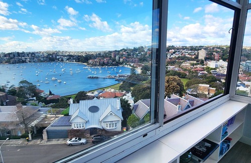 Double Bay Apartment | Panoramic Wraparound Harbour & City Views - 2 Bed, 2 Bath, Parking & Pool