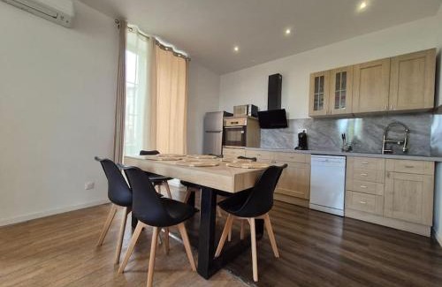 Thiers Apartment | #Panoramique#T3#Balcon#Thiers#