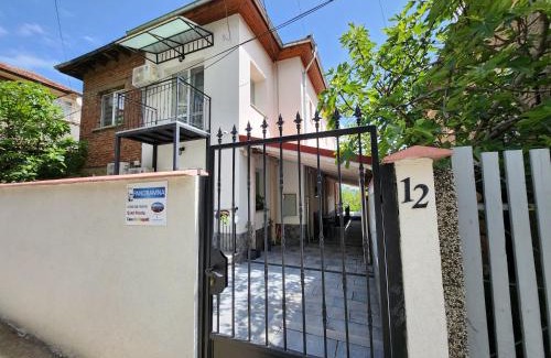 Dragijevo House | PANORAMNA - Guest Rooms
