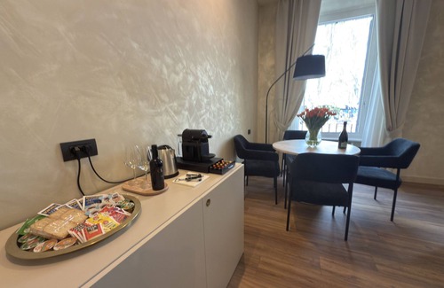 Rione III Colonna Apartment | Pantheon Urbes Collection