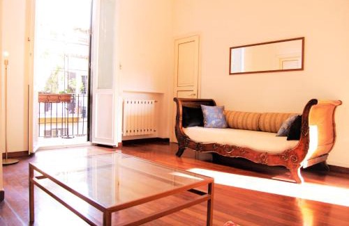 Rione VIII Sant'Eustachio Apartment | Pantheon Vita Apartment
