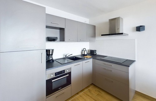 Concarneau Apartment | -PAOLO- BEAU T2, VUE MER ET PARKING