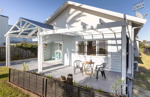 Papamoa Beach House | Papamoana ~ Papamoa Beach - Beyonder Holiday Homes