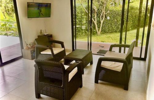 La Vega House | " Paraíso Privado en Sasaima " Finca Exclusiva Solo para Ti " Un lugar secreto para descansar con privacidad al 100