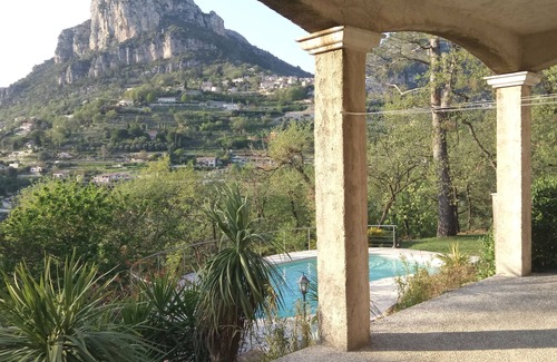 Saint-Jeannet House | Paradis des Cigales 3 Pieces ds villa swimming pool covered terrace panoramic view
