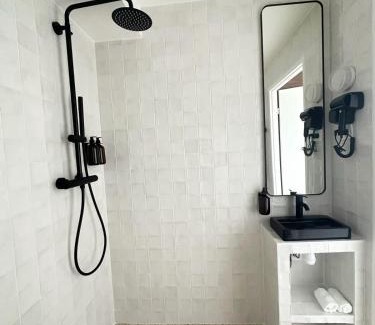 Combs-la-Ville Apartment | Paradis secret pres de Disney & Paris -Netflix - 101 - 201 - 301