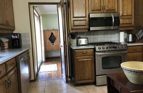 Kingsville House | Paradise and Privacy at the Lake