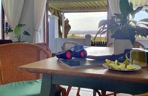 Aston Bay Apartment | Paradise Beach Cottage