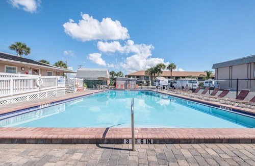 Cocoa Beach Condo | Paradise Beach House #2 Direct Oceanfront Condo. (OCEAN LEVEL GROUND FLOOR)
