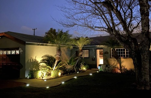 Garfield House | PARADISE BUNGALOW IN HUNTINGTON BEACH