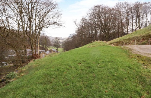 Bewerley Cottage | PARADISE COTTAGE, family friendly, with open fire in Bewerley