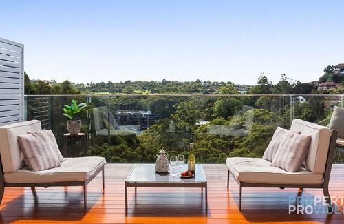 Cremorne House | Paradise Cove Holiday Home at Cremorne