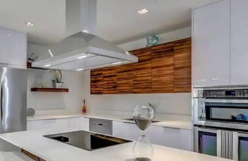 Palmetto Estates House | Paradise Found: Heated Pool, Mini Golf & BBQ
