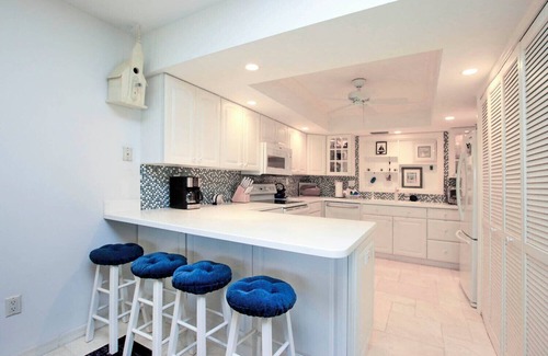 The Dunes House | Paradise Found: Your Sanibel Island Escape in The Dunes