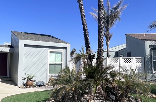 Discovery Bay House | Paradise Home in Discovery Bay minutes to fast water