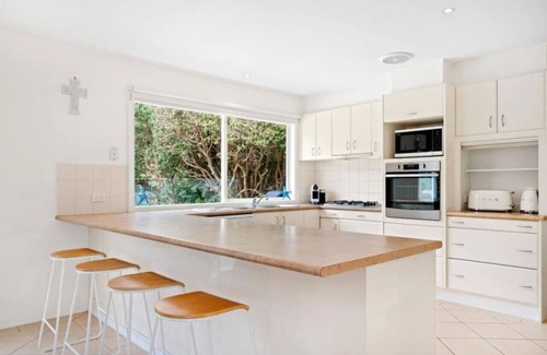 Sorrento House | Paradise in Sorrento | Style & Space!