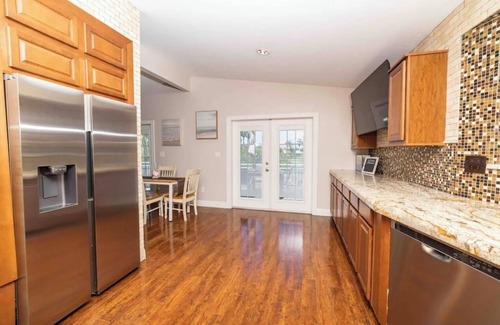 Emerson Square House | Paradise on Estero Bay