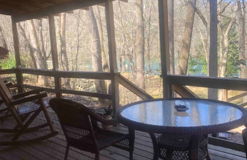 Wilburn Cabin | Paradise on the Little Red River - New. Excellent pricing & prime trout fishing!