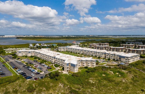 Morehead City Condo | Paradise Palms! in A Place At The Beach Resort on the OCEAN & the BEST pools!