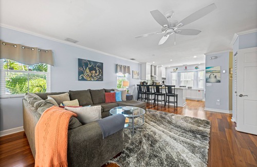 Old Town Condo | PARADISE PLACE:A tastefully decorated space in the heart of Old Town Key West