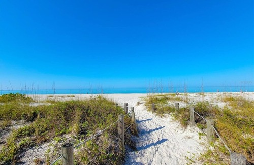 Whitney Beach Apartment | "Paradise" & Private Heated Pool
