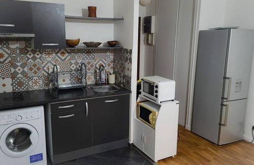 Pontault-Combault Apartment | Paradise Studio