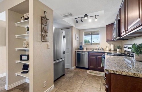 Las Casitas De Paradise Village Condo | Paradise Valley Paradise/Ground Unit