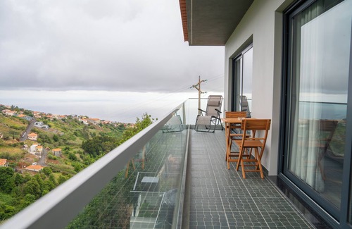 Calheta House | Paradise Views - Pereira House
