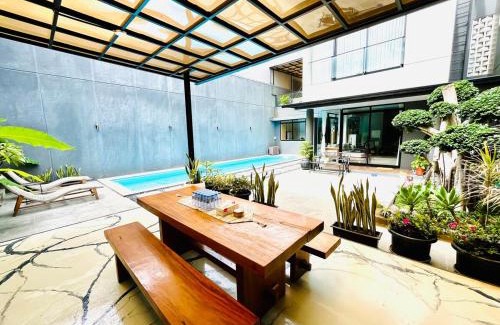 West Bandung Villa | Parahyangan Lakeview Villa - KBP