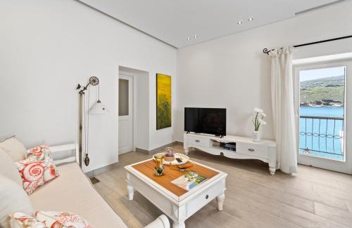 Paleopolis Apartment | Paraporti 2-BDR Retreat in Andros Town by Explore Andros