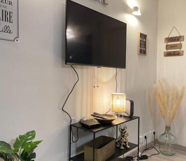 Vanves Apartment | Parc des Expositions Paris Porte de Versailles