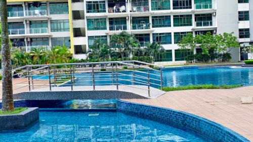 Taman Saujana Apartment | Parc Regency Green Homestay By Easyhomestay