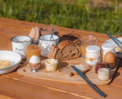 Ploneour-Lanvern Ski Chalet | Parcel Tiny House Ty Pois 2 près de la Pointe de La Torche