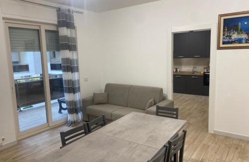 Municipio 3 Apartment | Parco del Levante 2