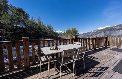 Enchastrayes Ski Chalet | Parenthèse Alpine - Terrasse Panoramique - Parking
