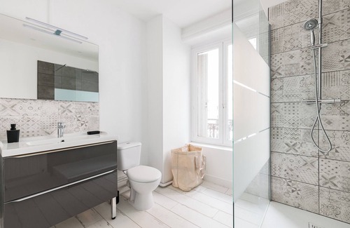 Saint-Etienne Apartment | Parenthèse calme design hypercentre