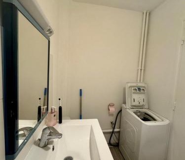 Hopital Saint-Louis Apartment | Paris center cosy 2pax private flat