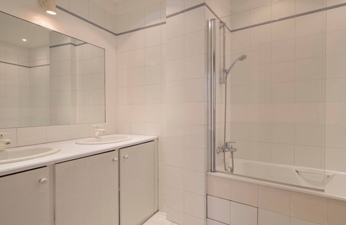 Passy Apartment | Paris Center Trocadéro Residence