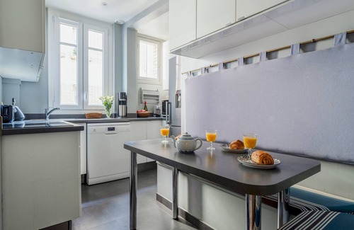 Passy Apartment | Paris Center Trocadéro Residence